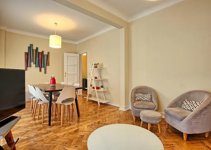 Almirante Floor / Almirante Reis Avenue Διαμέρισμα