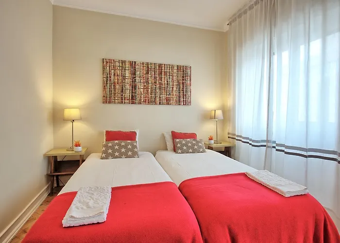 Almirante Floor / Almirante Reis Avenue * Lisboa